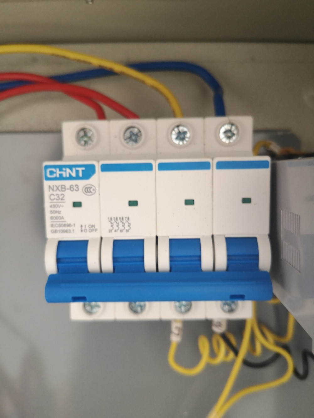 排濕風(fēng)機(jī)開關(guān)